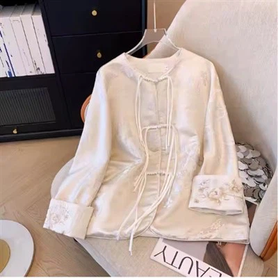 Roupas bordadas chinesas